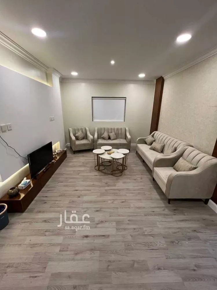 عمارة للإيجار في شارع الامير نايف بن عبدالعزيز, حي العزيزية الثاني, مدينة الاحساء, المنطقة الشرقية