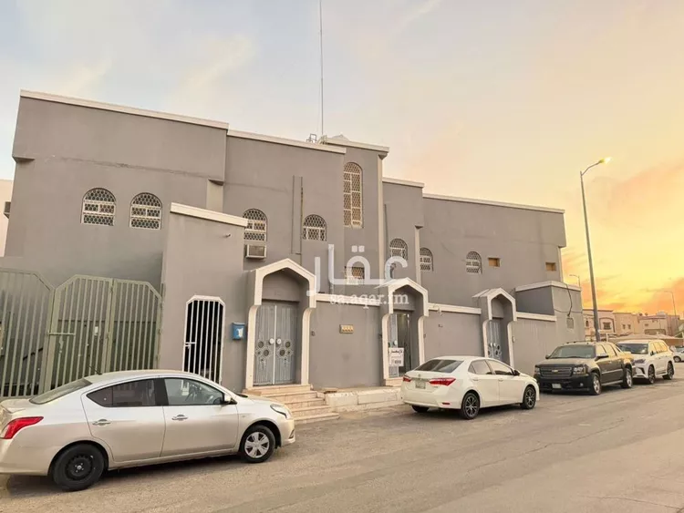 شقة للإيجار في شارع قيل, حي السلمانية الأول, مدينة الاحساء, المنطقة الشرقية