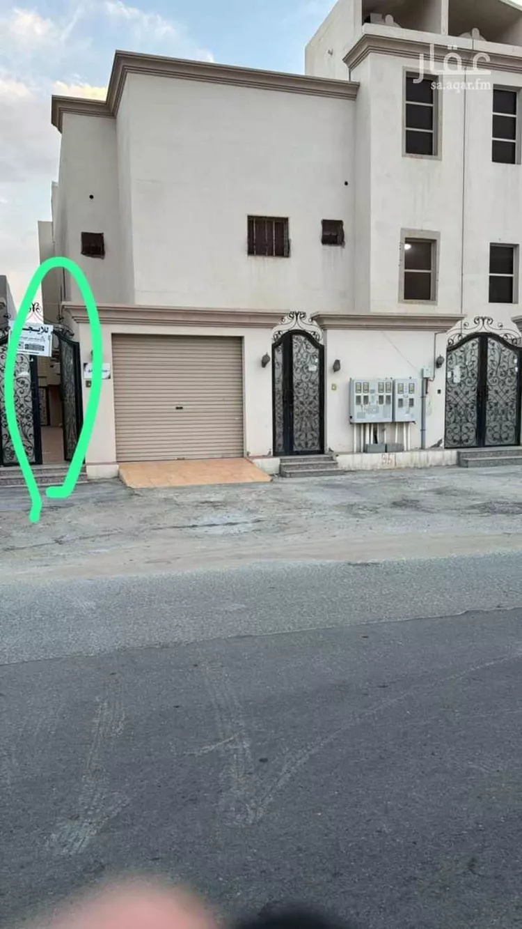 عمارة للإيجار في شارع رزين بن مالك بن سلمه, حي غرناطة, مدينة الاحساء, المنطقة الشرقية صورة 2