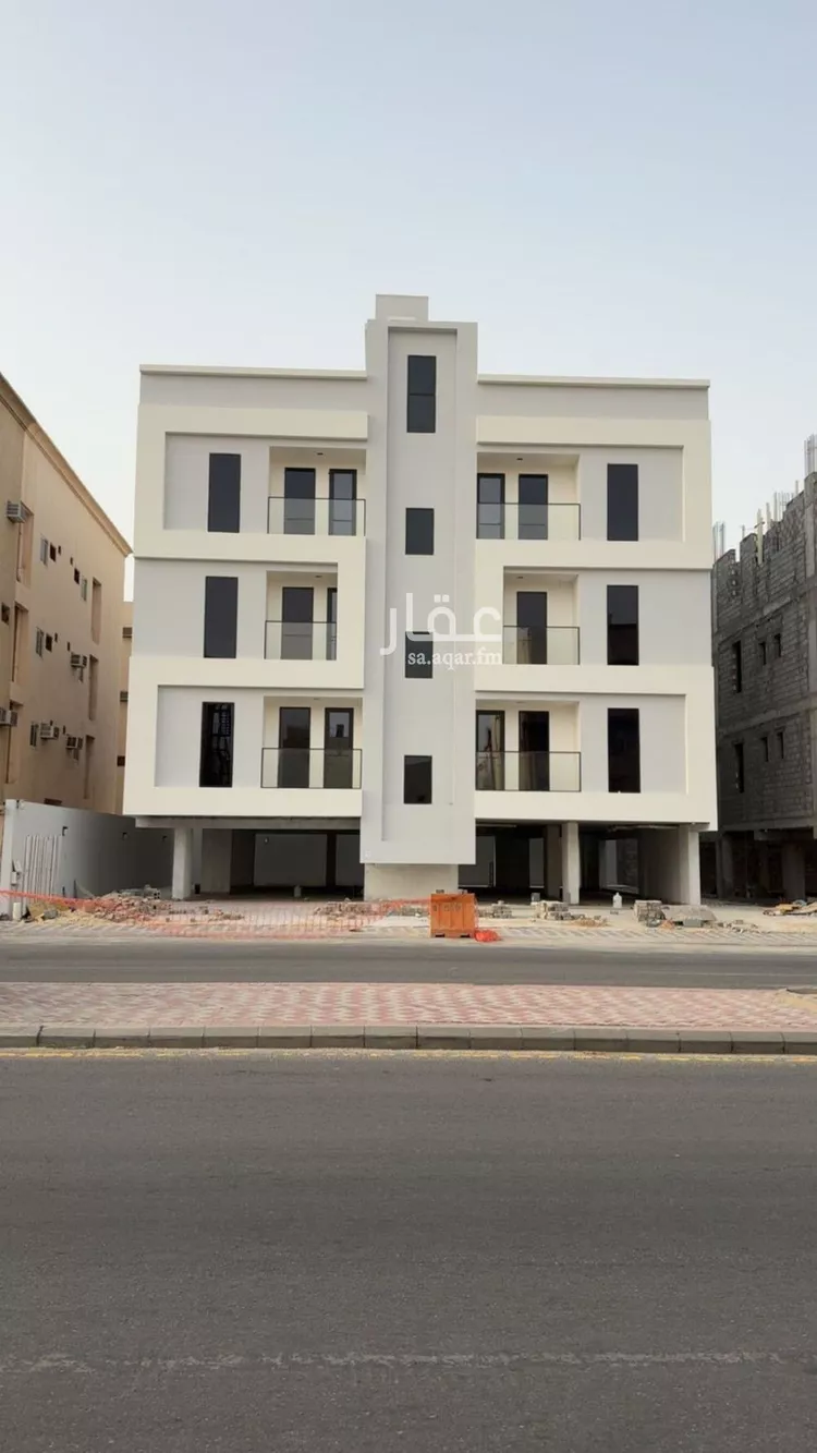 شقة للإيجار في شارع ام المؤمنين عائشة بنت ابي بكر, حي العويمرية, مدينة الاحساء, المنطقة الشرقية