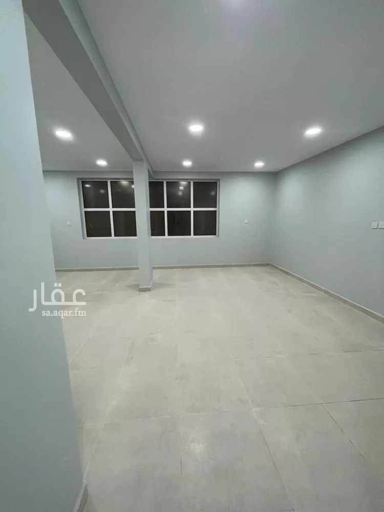 مكتب تجاري للإيجار في شارع المنصور بن أبي عامر, حي الإسكان1, مدينة الاحساء, المنطقة الشرقية صورة 4