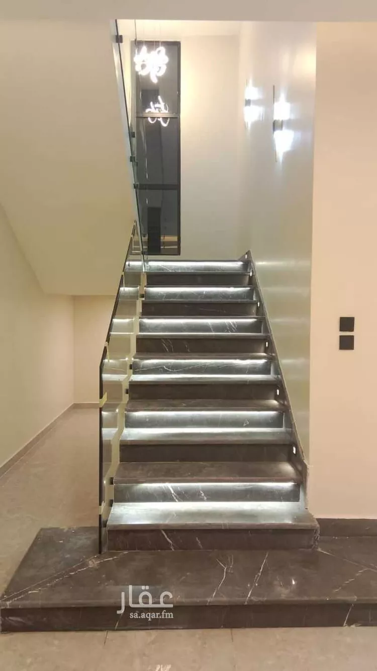 فيلا للبيع في شارع عقرباء 211 ، العيينة ، الدرعية صورة 3