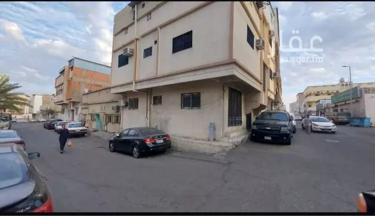 بيت للبيع في شارع حسين سراج, حي السلام, خميس مشيط صورة 3