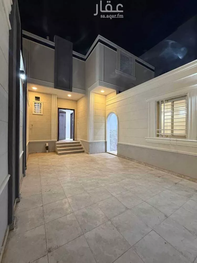 دور للبيع في شارع كردم ابن ابي السائب, حي الصناعية, مدينة المدينه المنوره, منطقة المدينة المنورة صورة 2