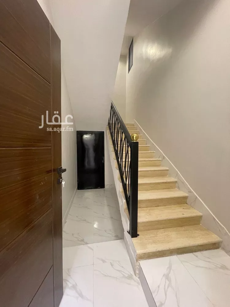 فيلا للبيع في شارع اليرموك 62, حي اليرموك, مدينة حفر الباطن, المنطقة الشرقية 27