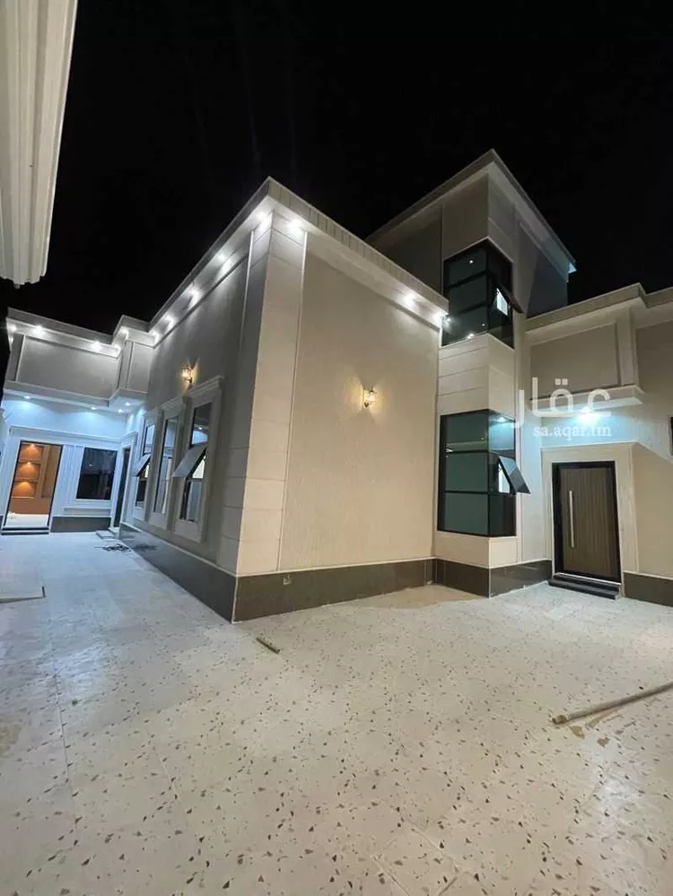 عمارة للبيع في شارع اليرموك 65, حي اليرموك, مدينة حفر الباطن, المنطقة الشرقية
