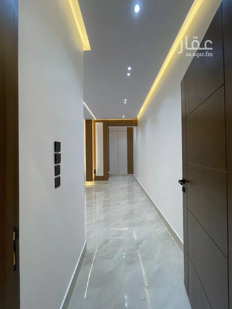 عمارة للبيع في شارع قرطبة 138, حي قرطبة, مدينة حفر الباطن, المنطقة الشرقية 11
