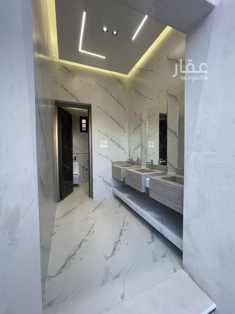 فيلا للبيع في شارع الفضائل, حي النخيل, مدينة حفر الباطن, المنطقة الشرقية 6