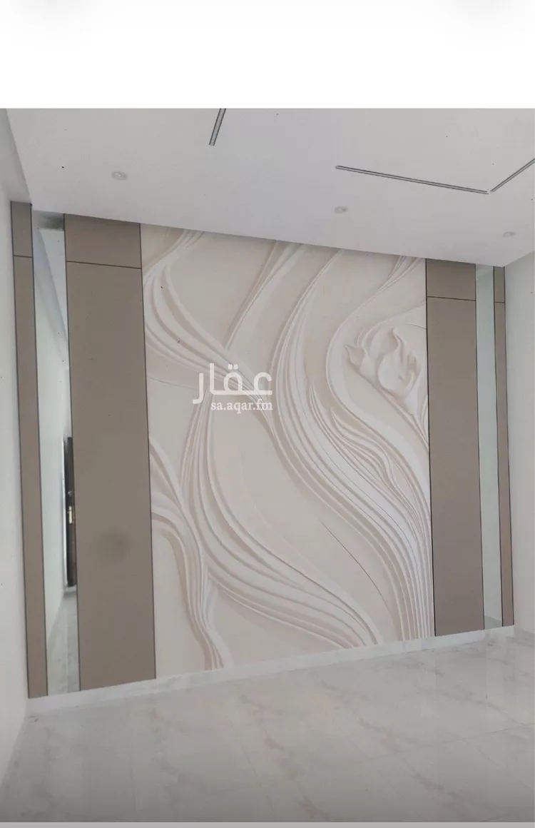 عمارة للبيع في شارع الجموح الانصاري, حي اليرموك, مدينة حفر الباطن, المنطقة الشرقية 6