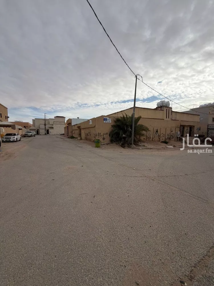 دور للبيع في شارع المحمدية 81, حي المحمدية, مدينة حفر الباطن, المنطقة الشرقية