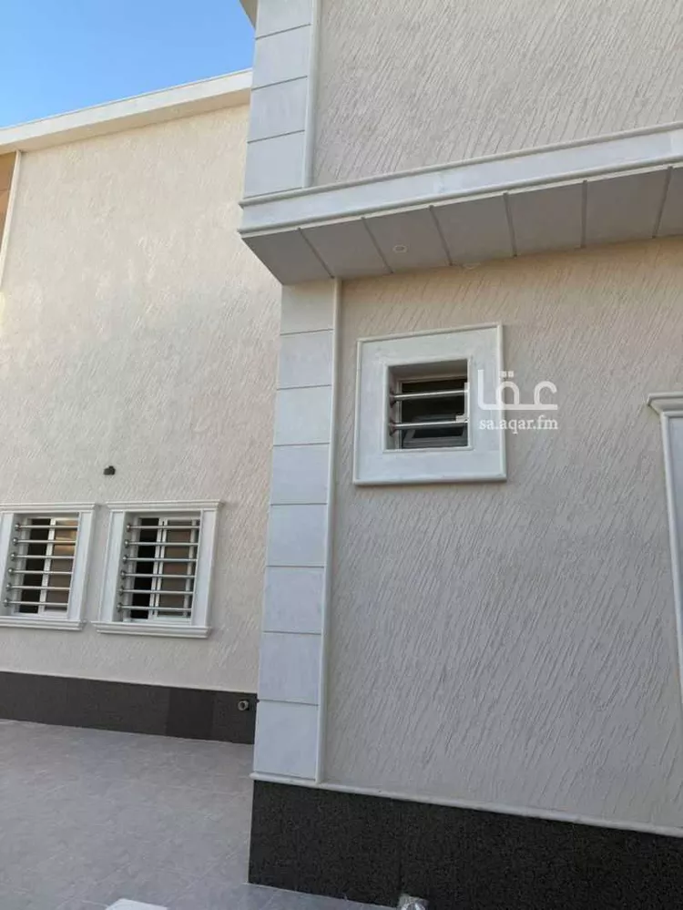 عمارة للبيع في شارع سعد بن سهل, حي اليرموك, مدينة حفر الباطن, المنطقة الشرقية صورة 3