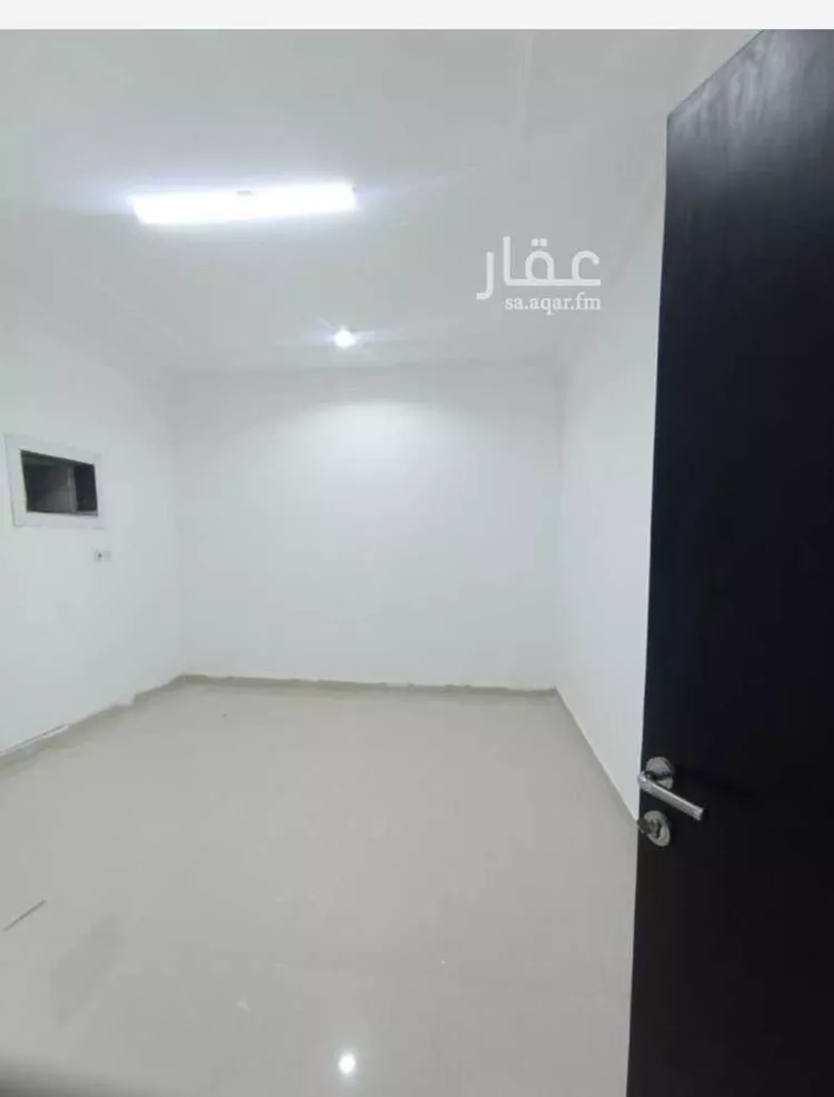 عمارة للإيجار في شارع المروج 398, حي المروج, مدينة حفر الباطن, المنطقة الشرقية صورة 2