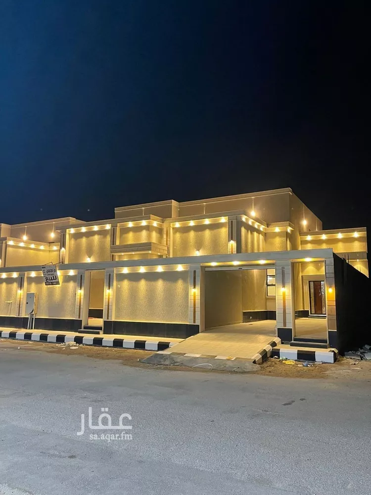 عمارة للبيع في شارع YR103, حي اليرموك, مدينة حفر الباطن, المنطقة الشرقية 1 صورة