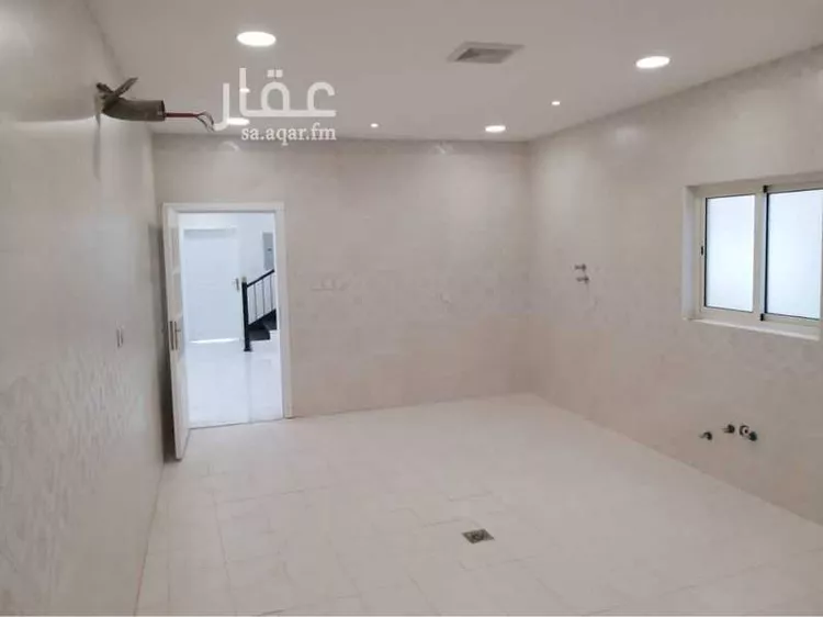 فيلا للبيع في شارع ذهبان, حي الضباب, مدينة الدمام, المنطقة الشرقية 10