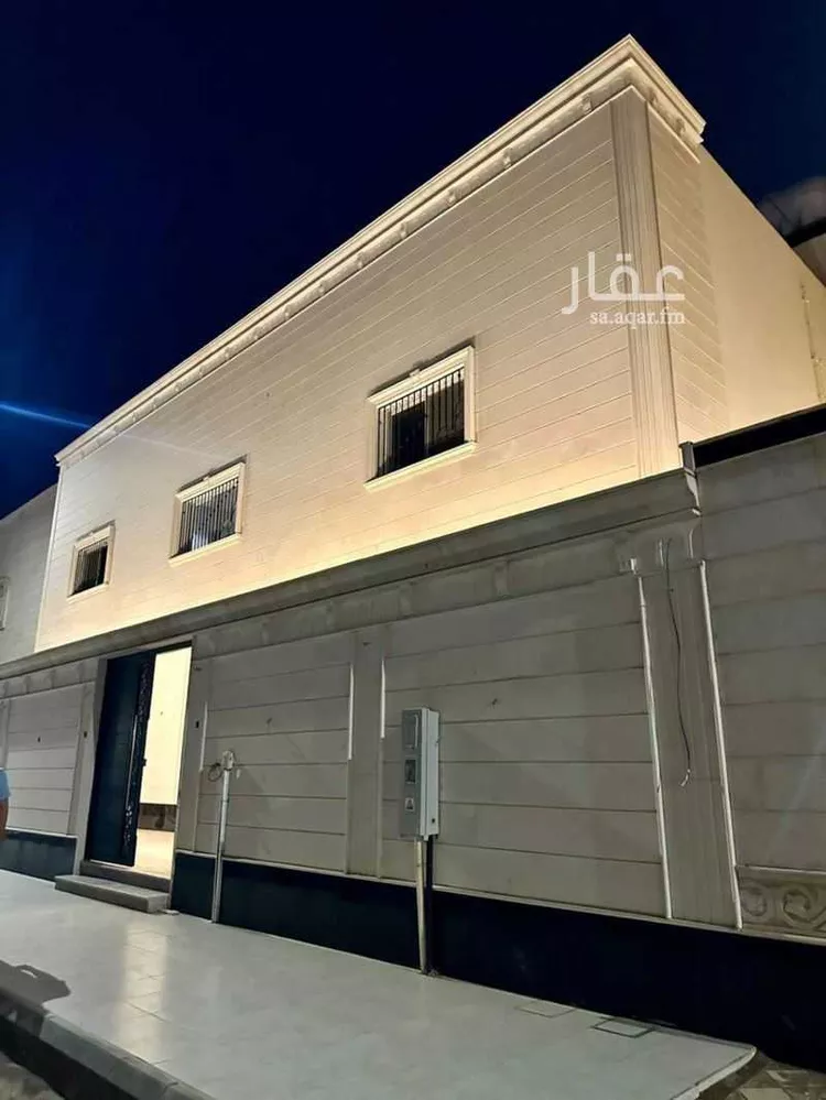 فيلا للبيع في شارع عبدالله ابن عثمان, حي وادي مذينب, مدينة المدينة المنورة, منطقة المدينة المنورة