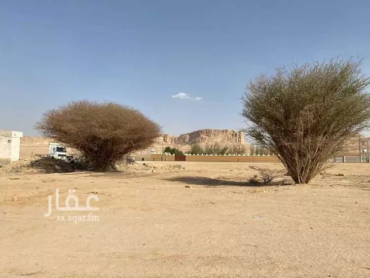 Land for Rent in Al Muzahimiyah Al Ulaya صورة 4