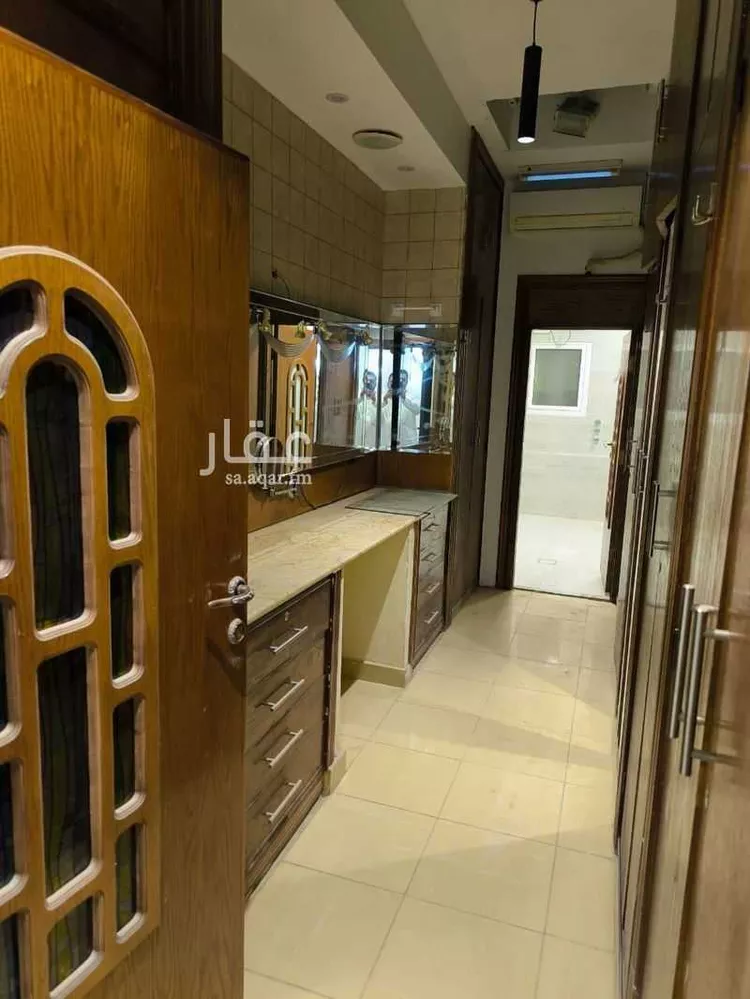 فيلا للإيجار في شارع المسيب بن شريك, حي بئر عثمان, مدينة المدينة المنورة, منطقة المدينة المنورة صورة 5