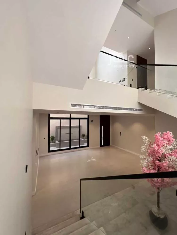 فيلا للبيع في شارع منصور العكبري, حي الياقوت, مدينة جدة, منطقة مكة المكرمة صورة 2