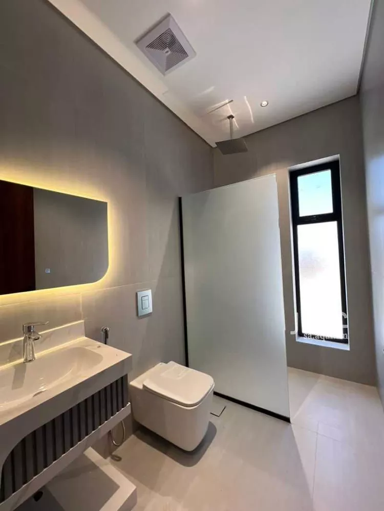 فيلا للبيع في شارع منصور العكبري, حي الياقوت, مدينة جدة, منطقة مكة المكرمة صورة 3