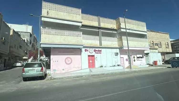 عمارة للبيع في شارع المرقش الأكبر, حي قروى, مدينة الطائف, منطقة مكة المكرمة صورة 5