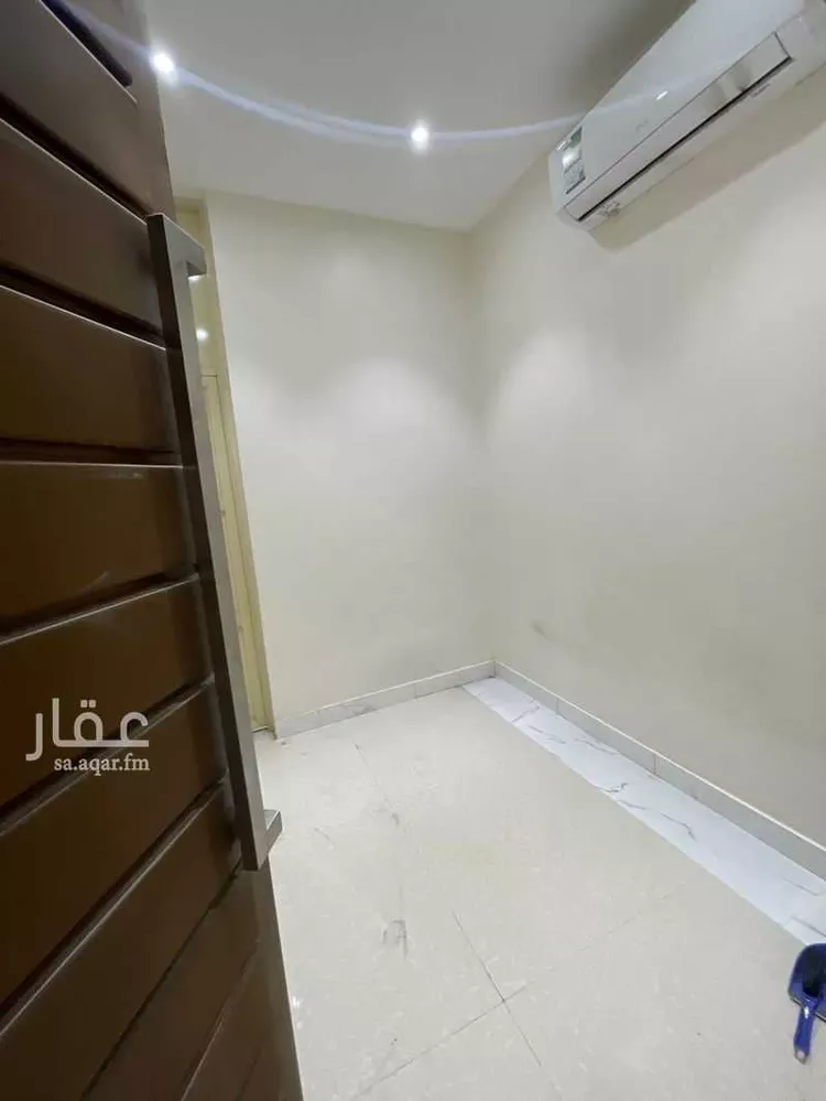غرفة للإيجار في شارع عاصم بن أبي وائل, حي العارض, مدينة الرياض, منطقة الرياض