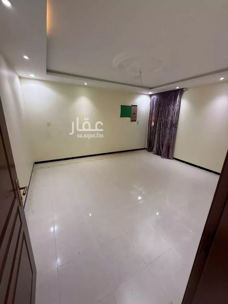 شقة للإيجار في شارع علي بن القطاع, حي حارة الباب الجديد, مدينة مكة المكرمة, منطقة مكة المكرمة