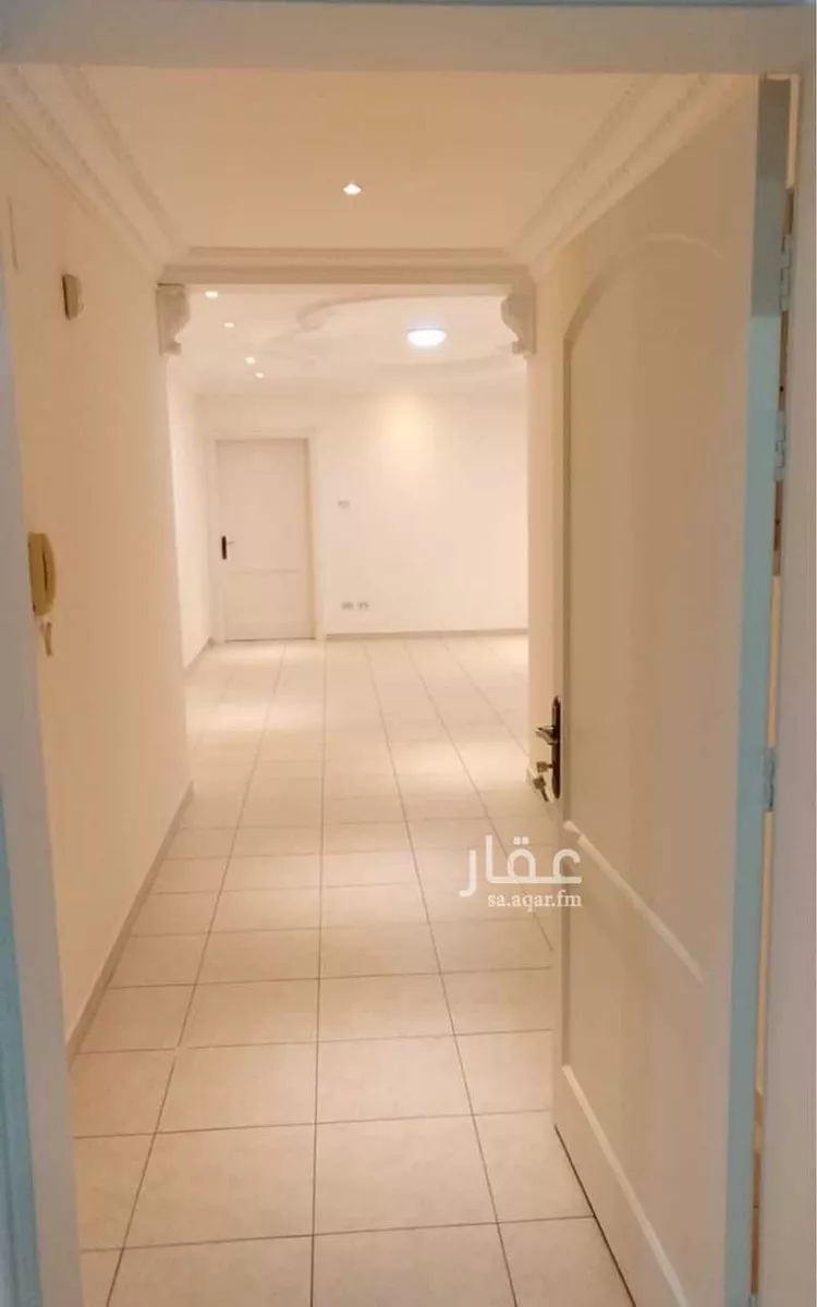 شقة للإيجار في شارع احمد بن طولون, حي الرويس, مدينة جدة, منطقة مكة المكرمة صورة 3