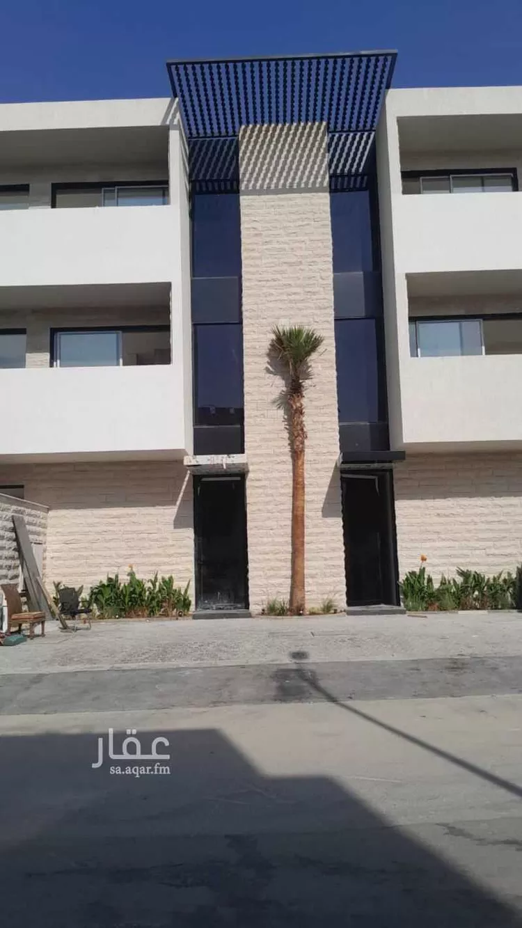 دور للبيع في شارع عبدالله بن مصعب, حي العقيق, مدينة الرياض, منطقة الرياض