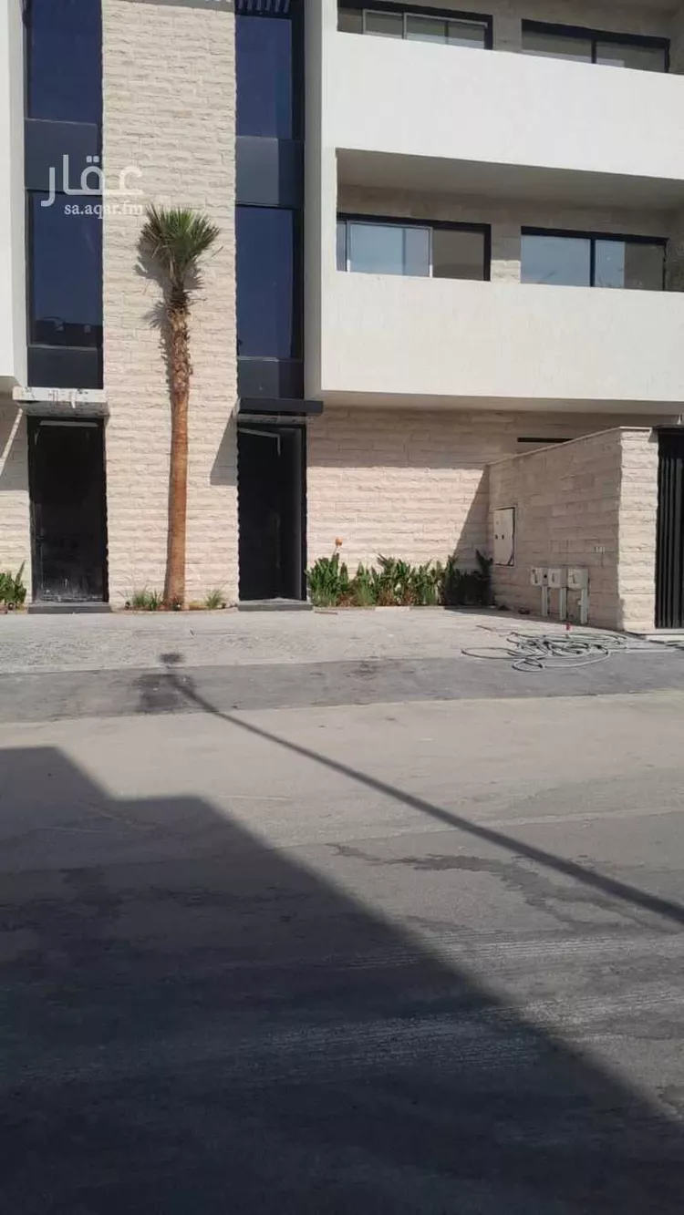 دور للبيع في شارع عبدالله بن مصعب, حي العقيق, مدينة الرياض, منطقة الرياض صورة 5