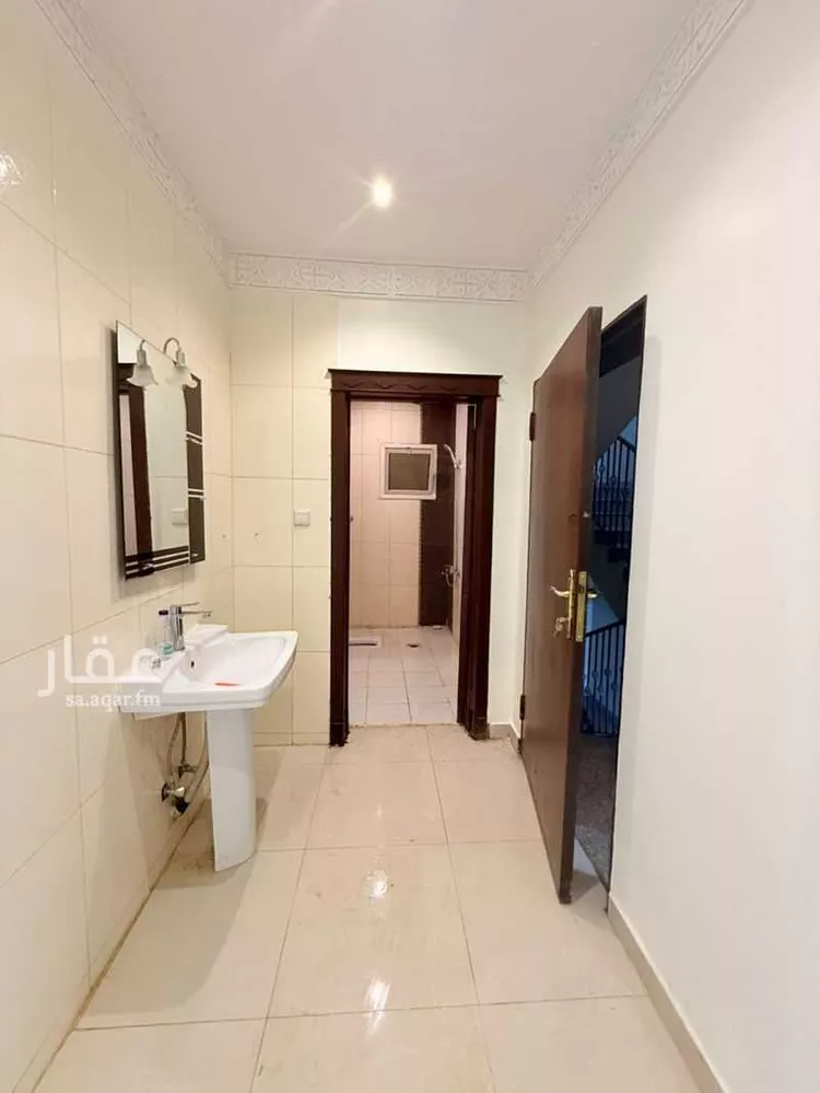 دور للإيجار في شارع محمود بابلي, حي الرمال, مدينة الرياض, منطقة الرياض صورة 4
