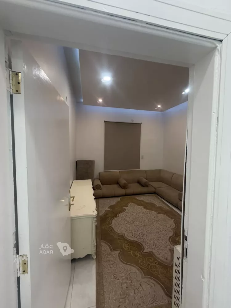 فيلا للبيع في شارع أديمة, حي عليشة, مدينة الرياض, منطقة الرياض 8
