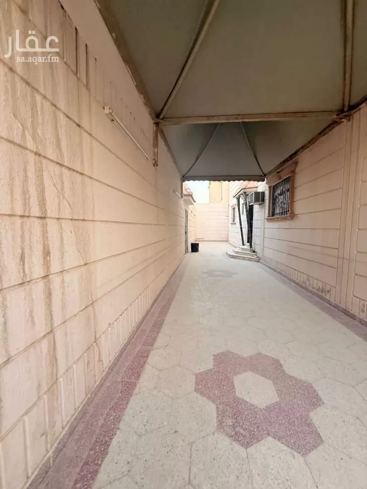 فيلا للإيجار في شارع الشماخ بن خليف, حي العريجاء, مدينة الرياض, منطقة الرياض صورة 2