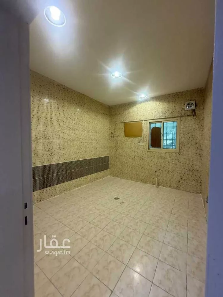 شقة للإيجار في شارع نهاوند, حي العزيزية, مدينة الرياض, منطقة الرياض صورة 2