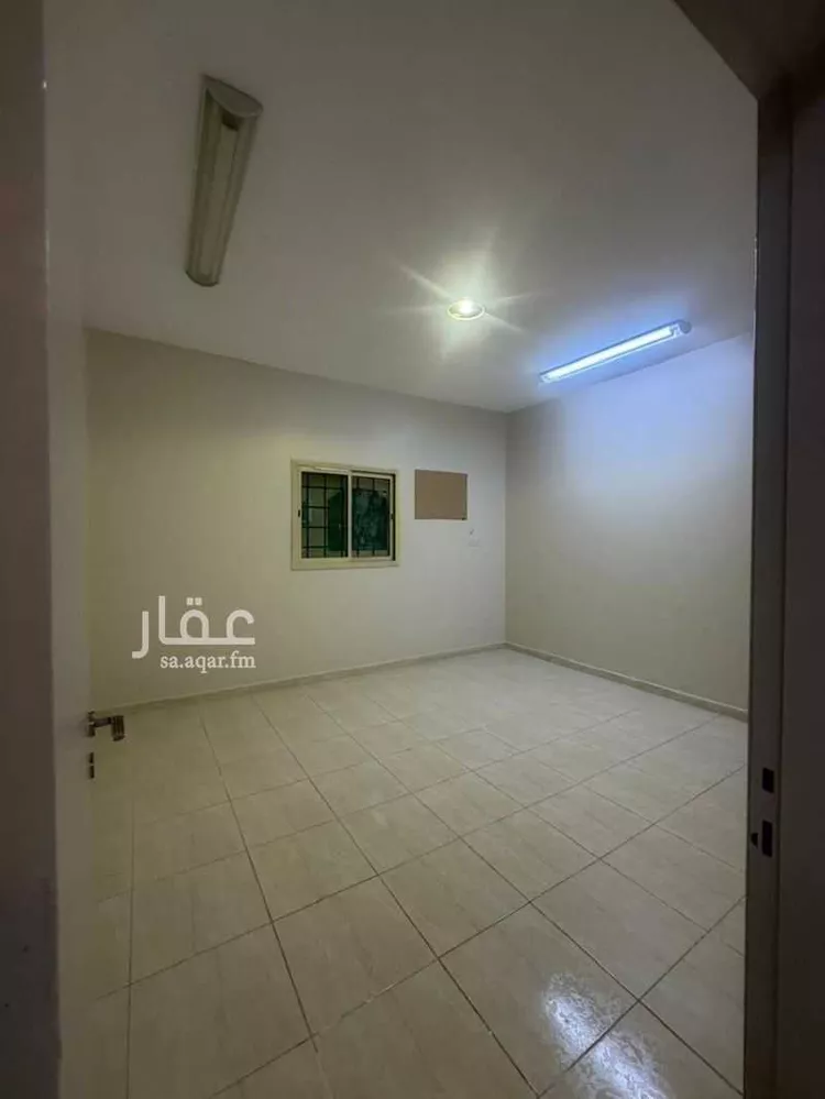 شقة للإيجار في شارع نهاوند, حي العزيزية, مدينة الرياض, منطقة الرياض 6