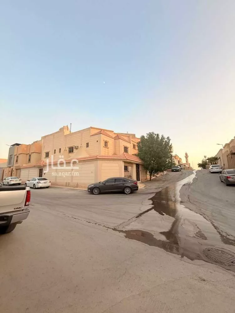 فيلا للإيجار في شارع الشماخ بن خليف, حي العريجاء, مدينة الرياض, منطقة الرياض