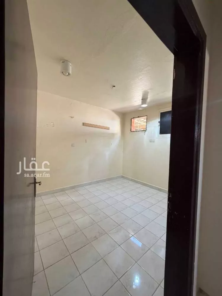 شقة للإيجار في شارع حصين بن سبرة, حي الجرادية, مدينة الرياض, منطقة الرياض صورة 2