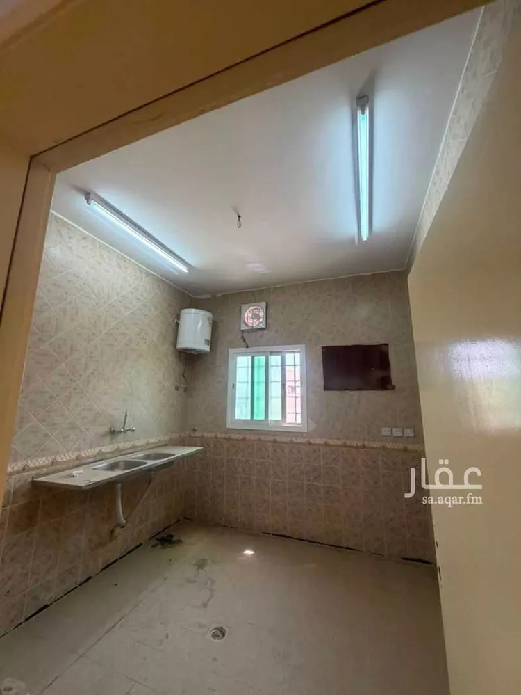 Commercial Office for Rent in Riyadh Al Uraija Al Gharbiyah صورة 5