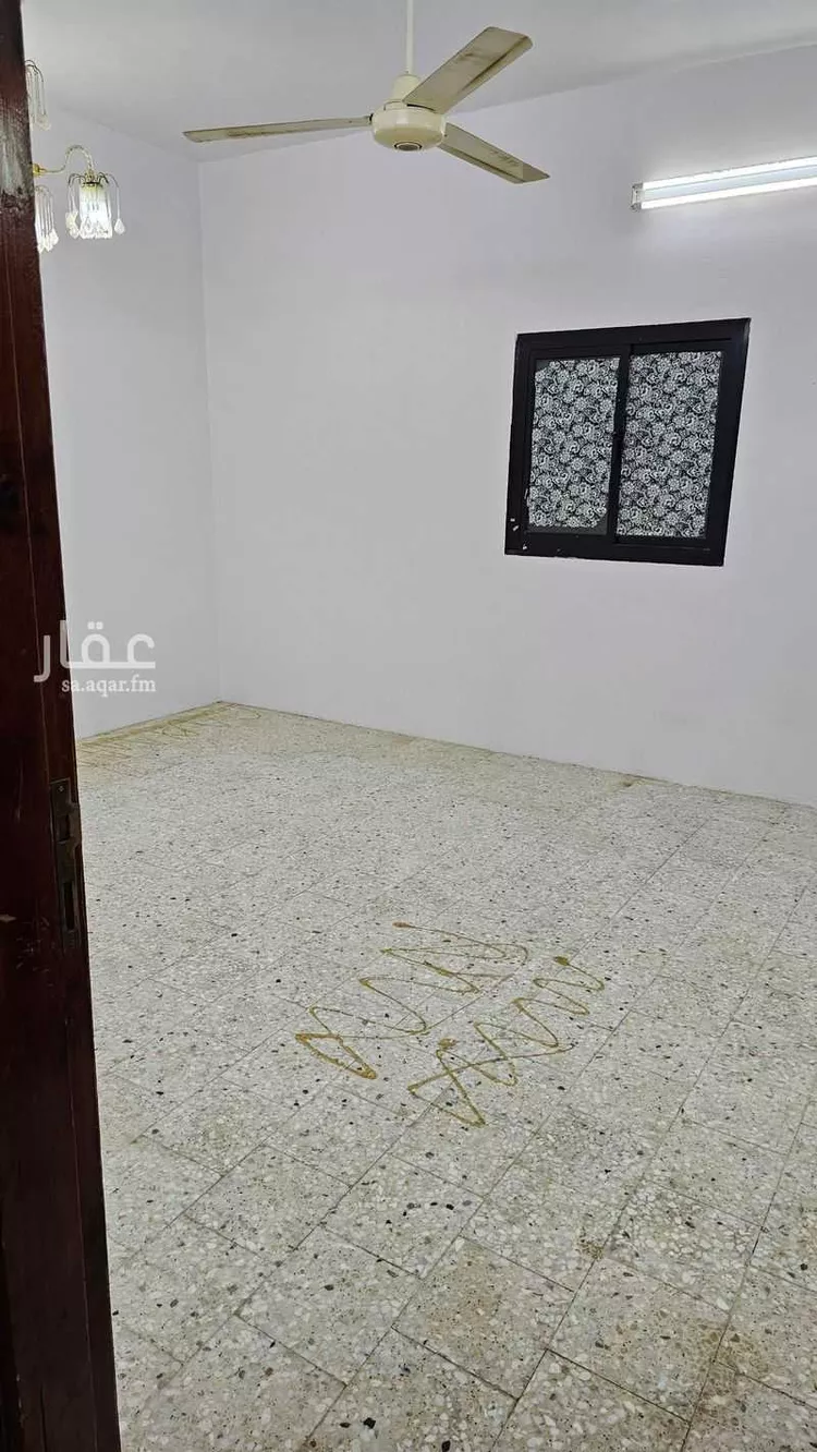 Warehouse for Rent in Al Bahah Al Dhafyr صورة 2