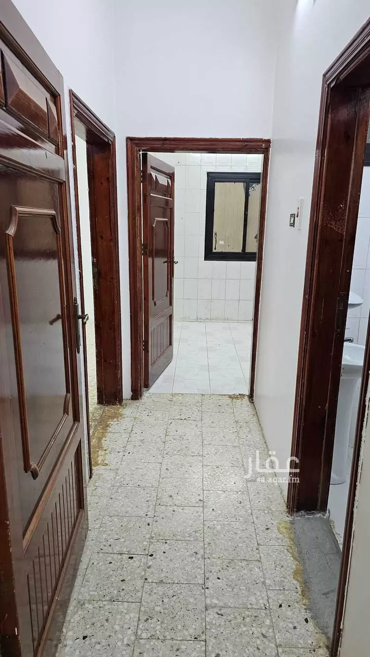 Warehouse for Rent in Al Bahah Al Dhafyr صورة 3