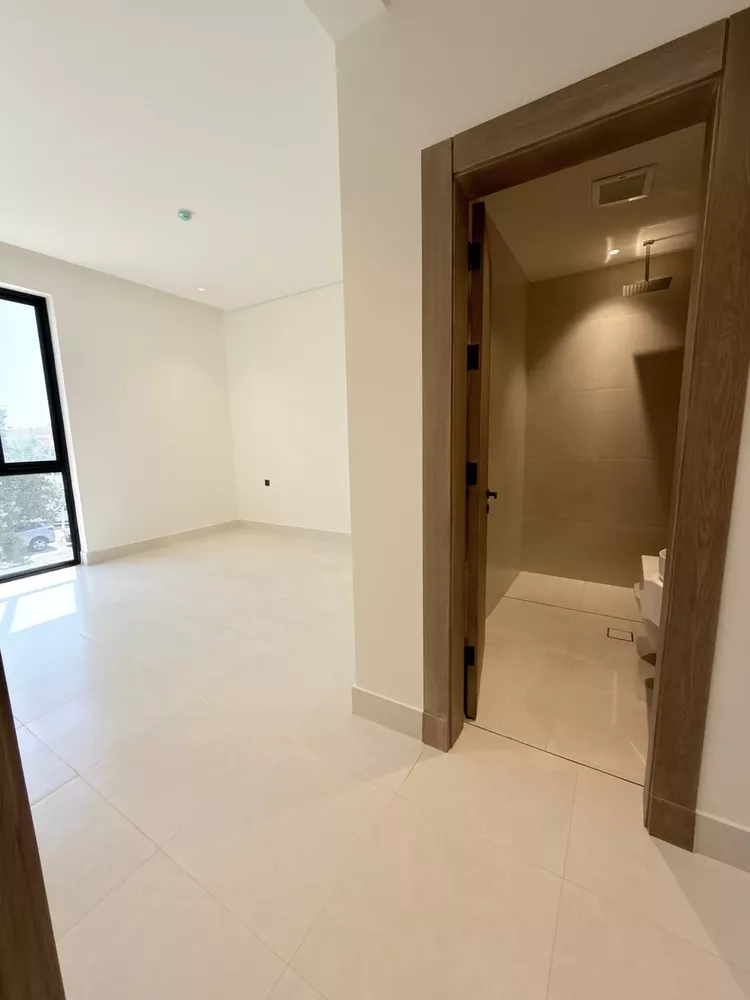 شقة للبيع في شارع عشباء, حي الشهداء, مدينة الرياض, منطقة الرياض 7