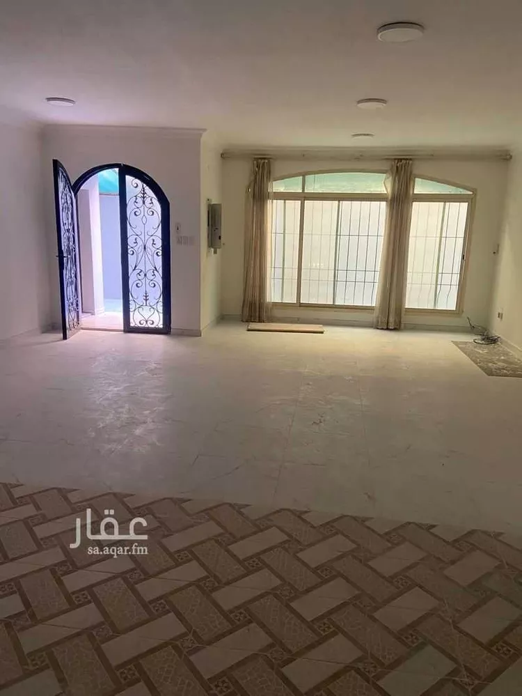 شقة للإيجار في شارع سعيد الأزدي, حي الصفاء, مدينة الدمام, المنطقة الشرقية صورة 2