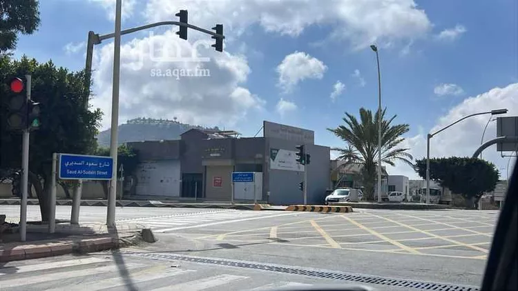 عمارة للإيجار في شارع طريق الملك سعود بن عبدالعزيز, حي الحسام, مدينة الباحة, منطقة الباحة صورة 5
