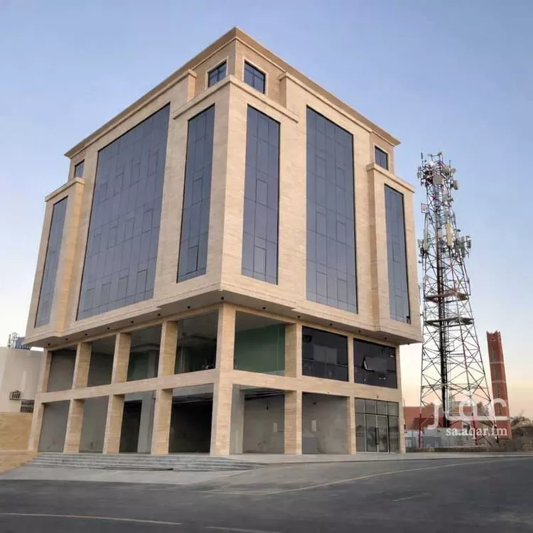 عمارة للإيجار في شارع الامام محمد بن سعود, حي الظرفة, مدينة خميس مشيط, منطقة عسير صورة 2