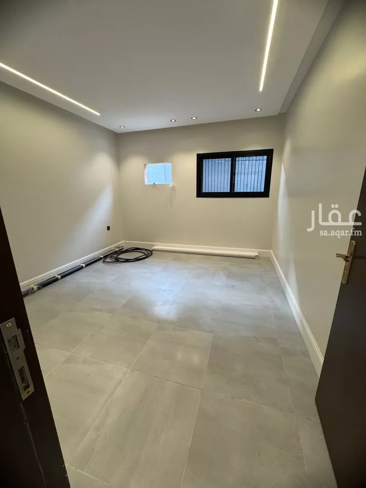 فيلا للبيع في شارع البركات, حي الشفاء, مدينة الرياض, منطقة الرياض صورة 2