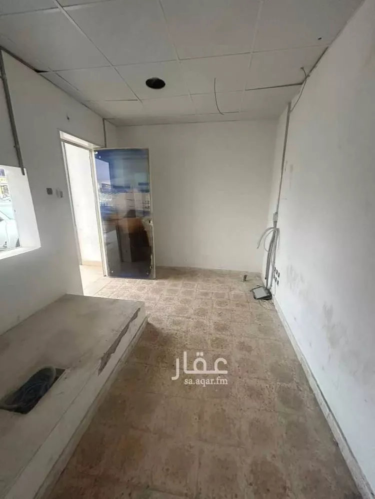 Shop for Rent in Riyadh Tuwaiq صورة 3