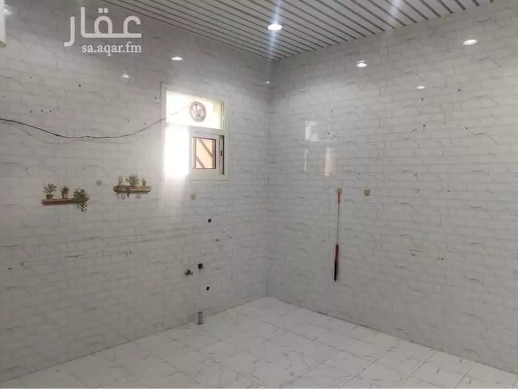 شقة للإيجار في شارع أبي بكر بن عبدالله, حي العزيزية, مدينة الرياض, منطقة الرياض