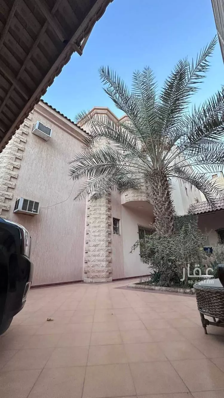 فيلا للإيجار في شارع عبدالله بن الزبير, حي الفيصلية, مدينة الدرعية, منطقة الرياض صورة 3