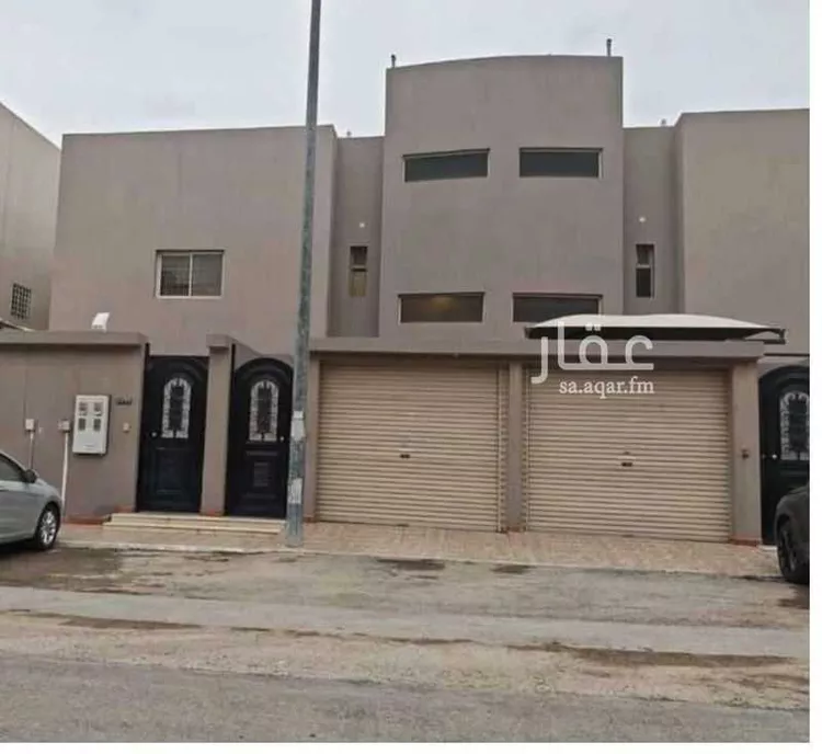 Floor for Sale in Ad Diriyah Al Khalidiyah صورة 2