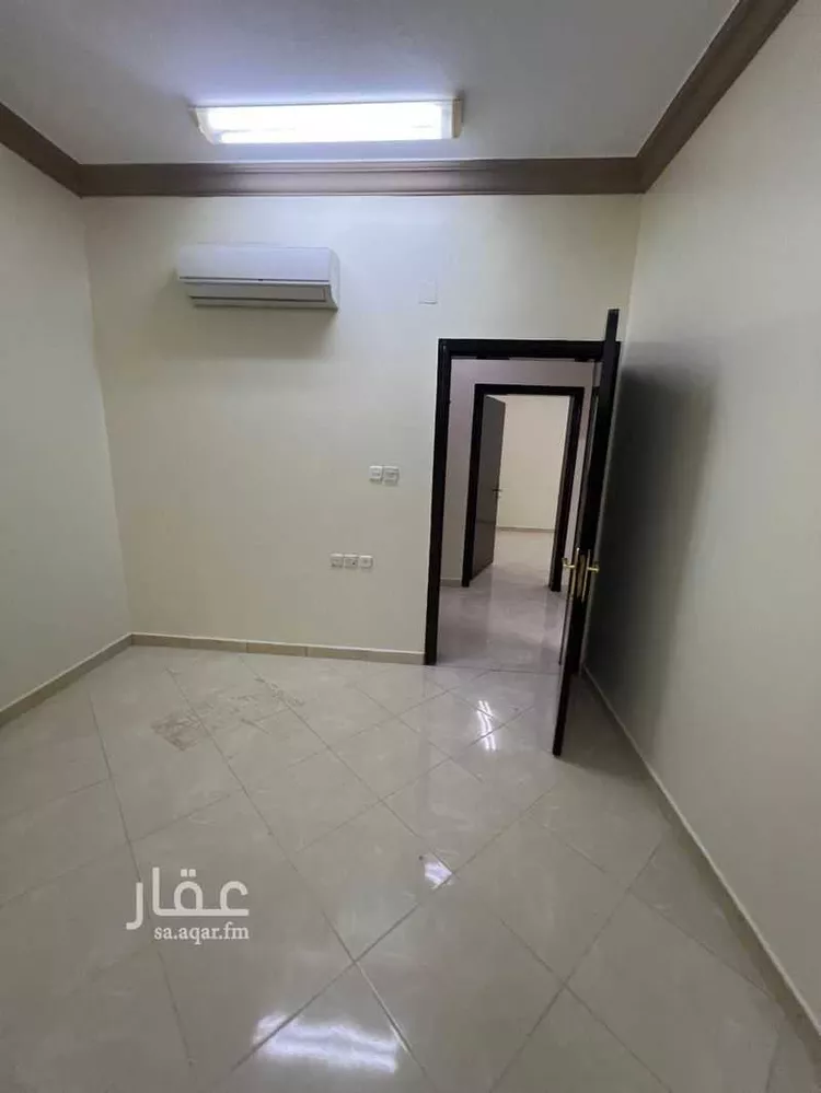 شقة للإيجار في شارع نهاوند, حي العزيزية, مدينة الرياض, منطقة الرياض صورة 4
