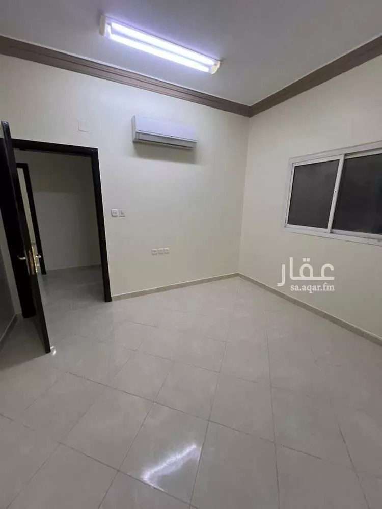 شقة للإيجار في شارع الديوان, حي العزيزية, مدينة الرياض, منطقة الرياض